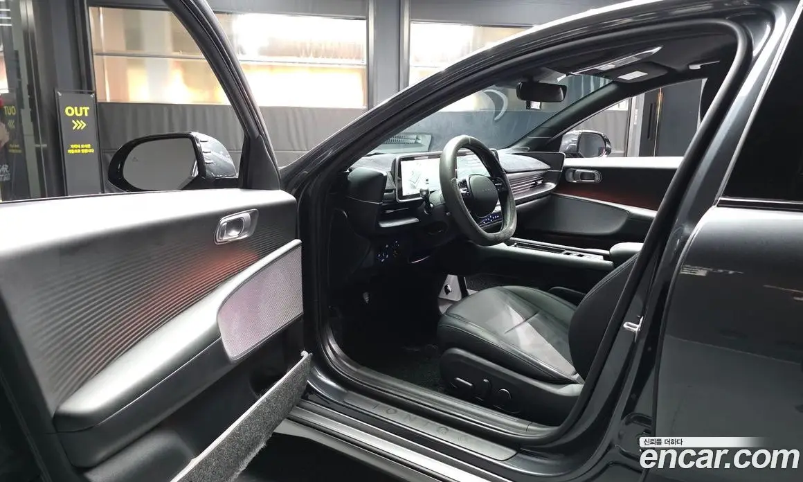 Hyundai Ioniq 6 2023 0.1 автомат (гидро), фото 13