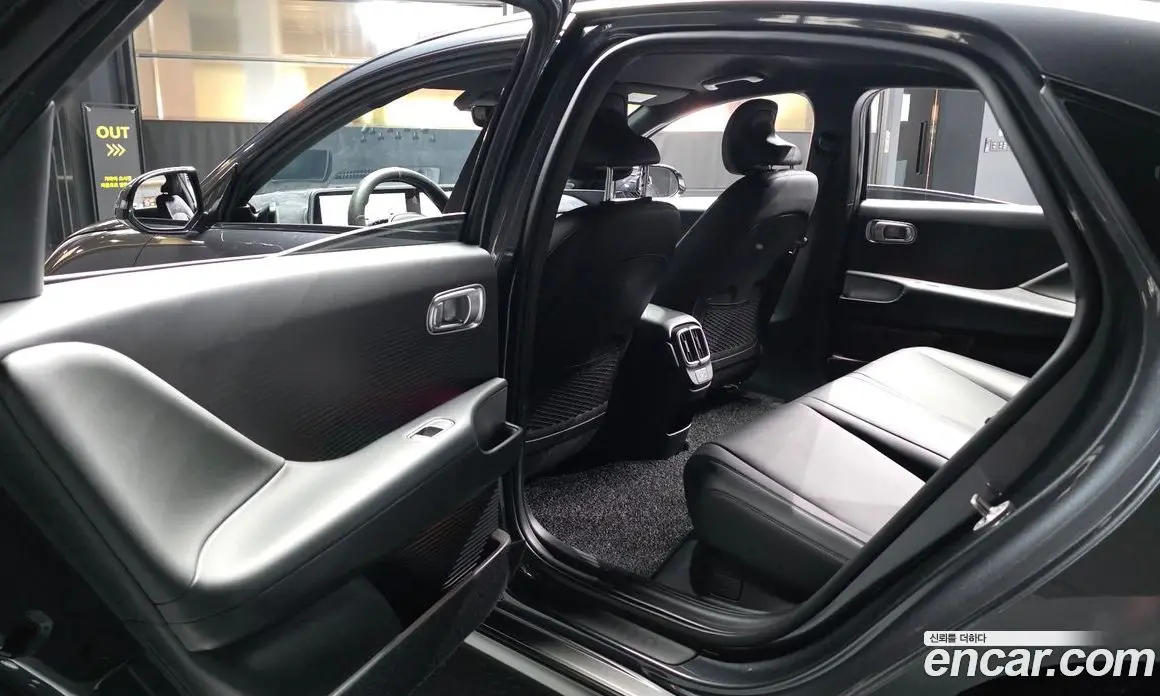 Hyundai Ioniq 6 2023 0.1 автомат (гидро), фото 16
