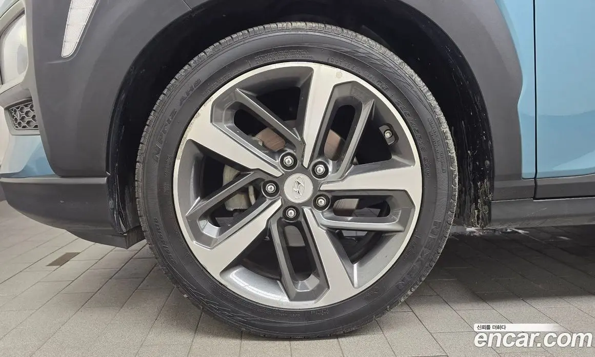 Hyundai Kona 2017 1.6 автомат (гидро), фото 5