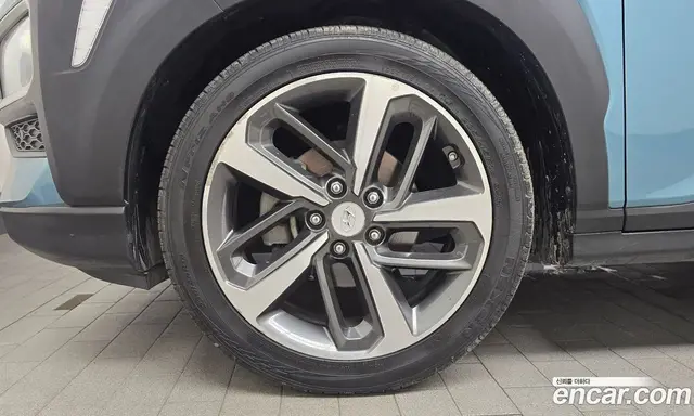 Hyundai Kona 2017 1.6 автомат (гидро), миниатюра 5