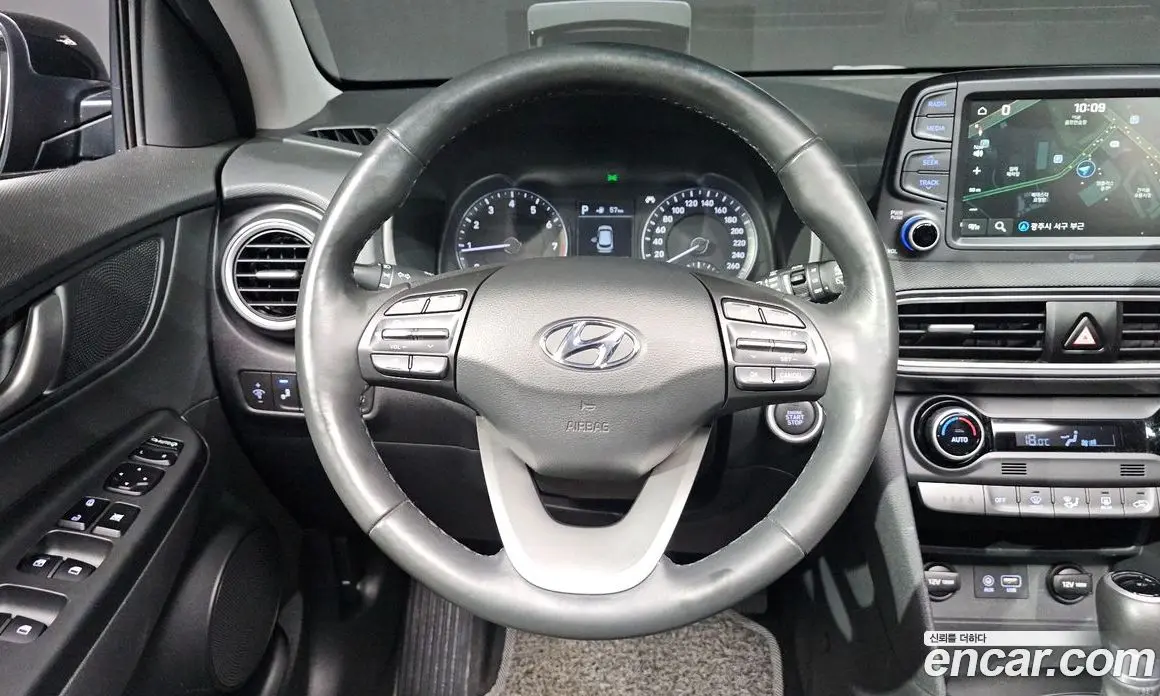 Hyundai Kona 2017 1.6 автомат (гидро), фото 17 Hyundai Kona 2017 1.6 автомат (гидро), фото 17