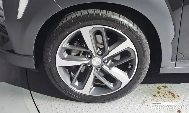 Hyundai Kona 2017 1.6 автомат (гидро), миниатюра 5 Hyundai Kona 2017 1.6 автомат (гидро), миниатюра 5