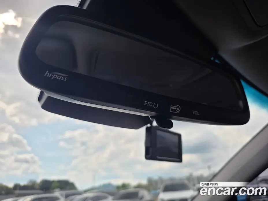 Hyundai Kona 2018 1.6 автомат (гидро), фото 16