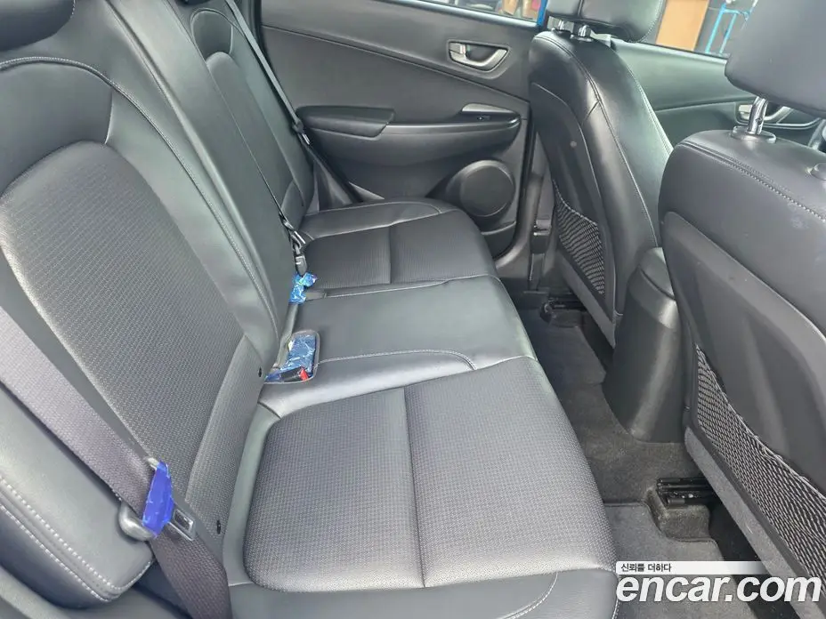 Hyundai Kona 2018 1.6 автомат (гидро), фото 19