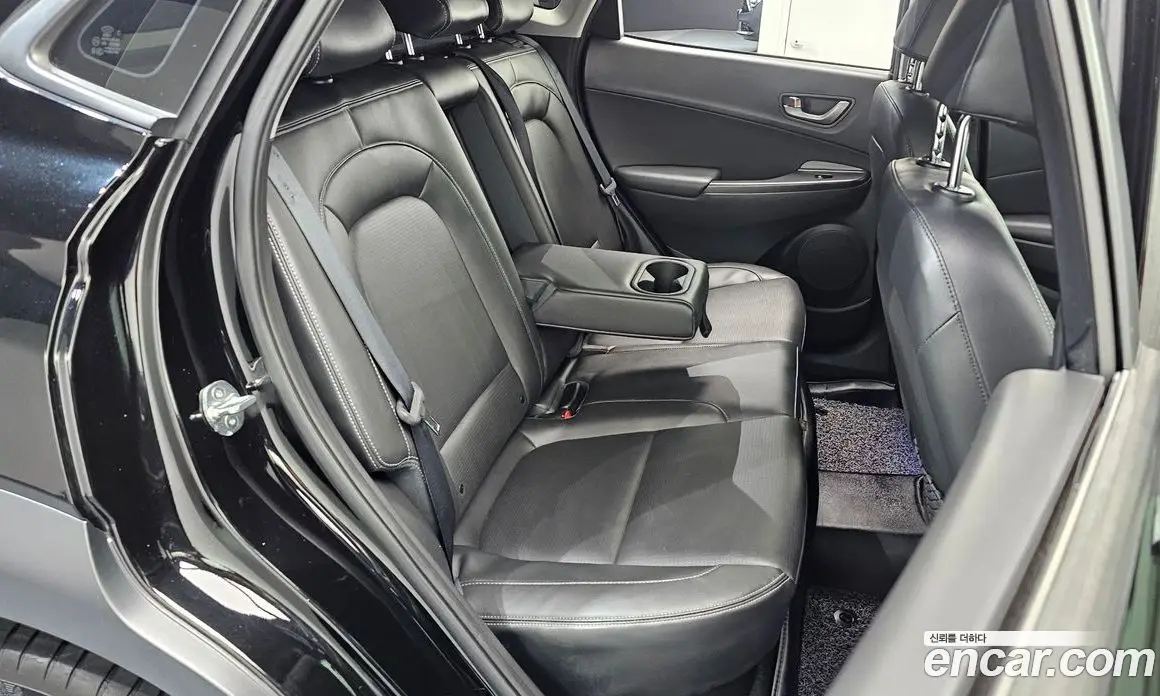 Hyundai Kona 2019 1.6 автомат (гидро), фото 17