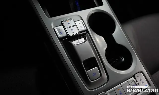 Hyundai Kona 2019 0.2 автомат (гидро), миниатюра 11 Hyundai Kona 2019 0.2 автомат (гидро), миниатюра 11