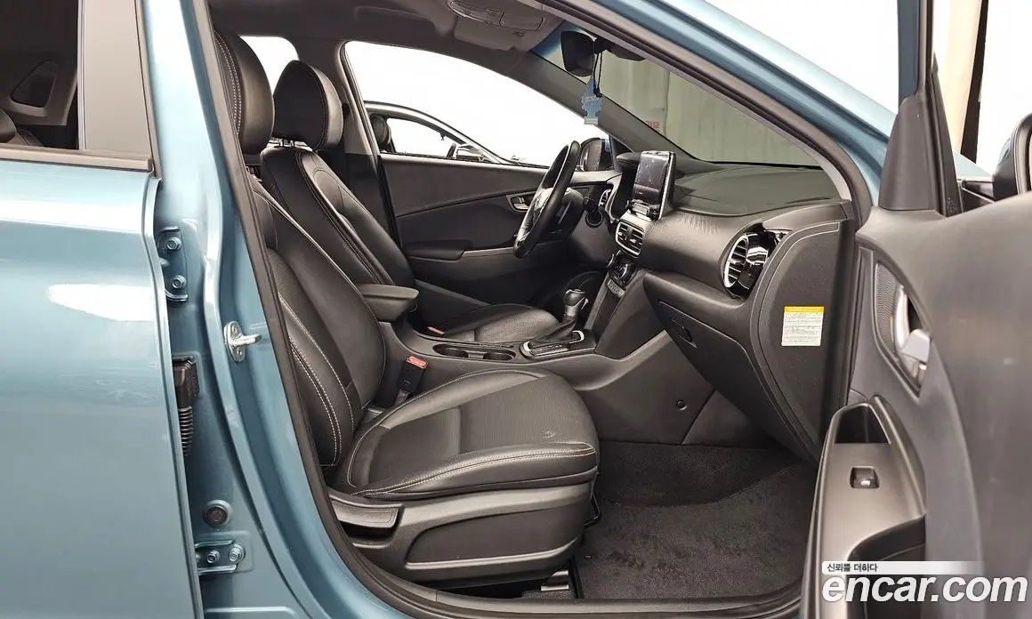 Hyundai Kona 2020 1.6 автомат (гидро), фото 17