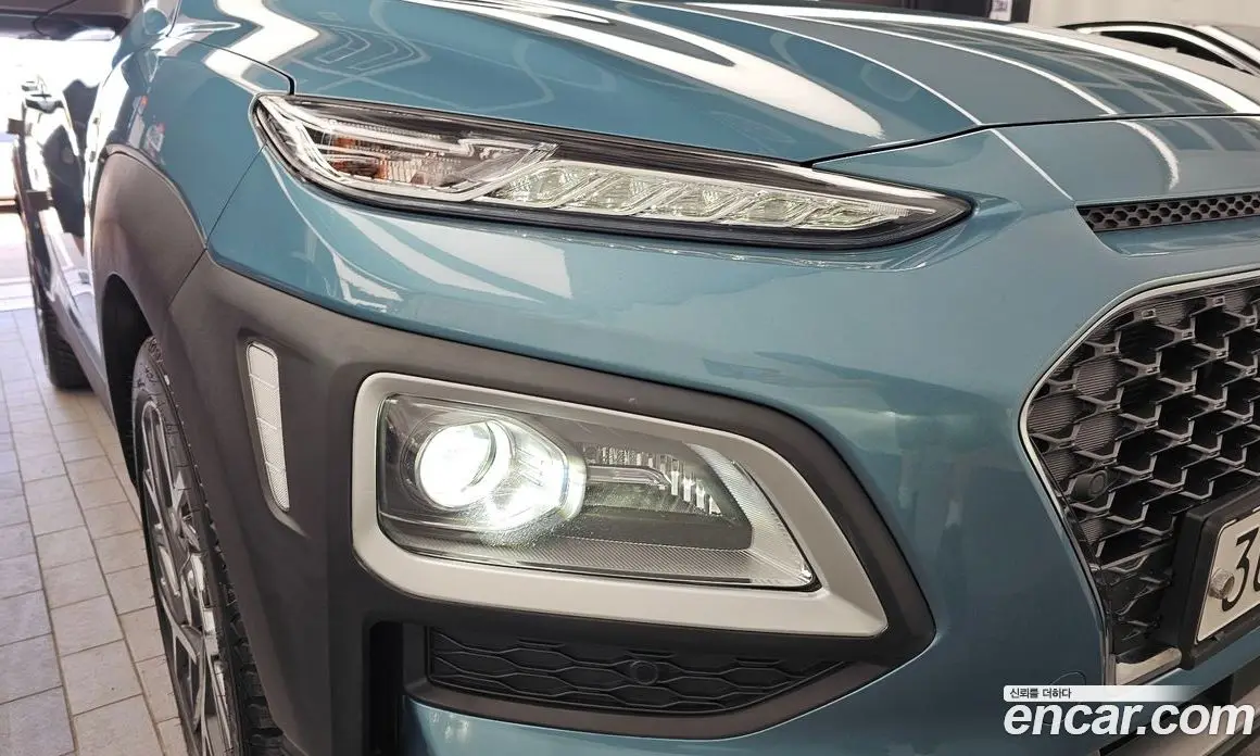 Hyundai Kona 2020 1.6 автомат (гидро), фото 8