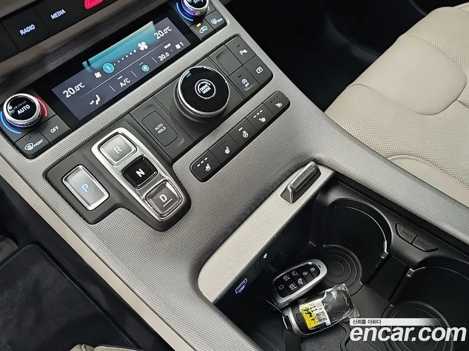 Hyundai Palisade 2023 3.8 автомат (гидро), фото 8