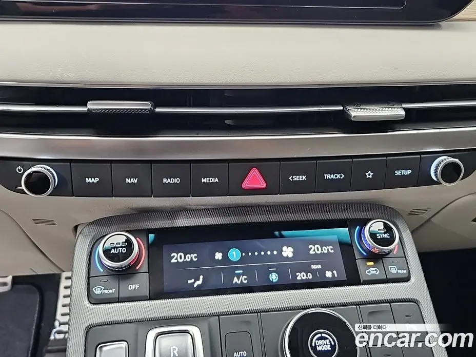 Hyundai Palisade 2023 3.8 автомат (гидро), фото 10