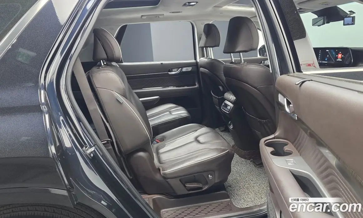 Hyundai Palisade 2023 2.2 автомат (гидро), фото 16