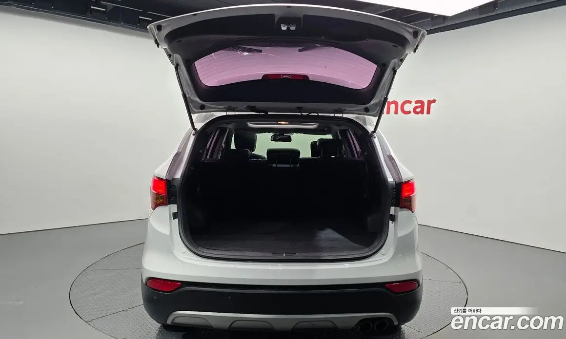 Hyundai Santa Fe 2013 2.0 автомат (гидро), фото 20 Hyundai Santa Fe 2013 2.0 автомат (гидро), фото 20