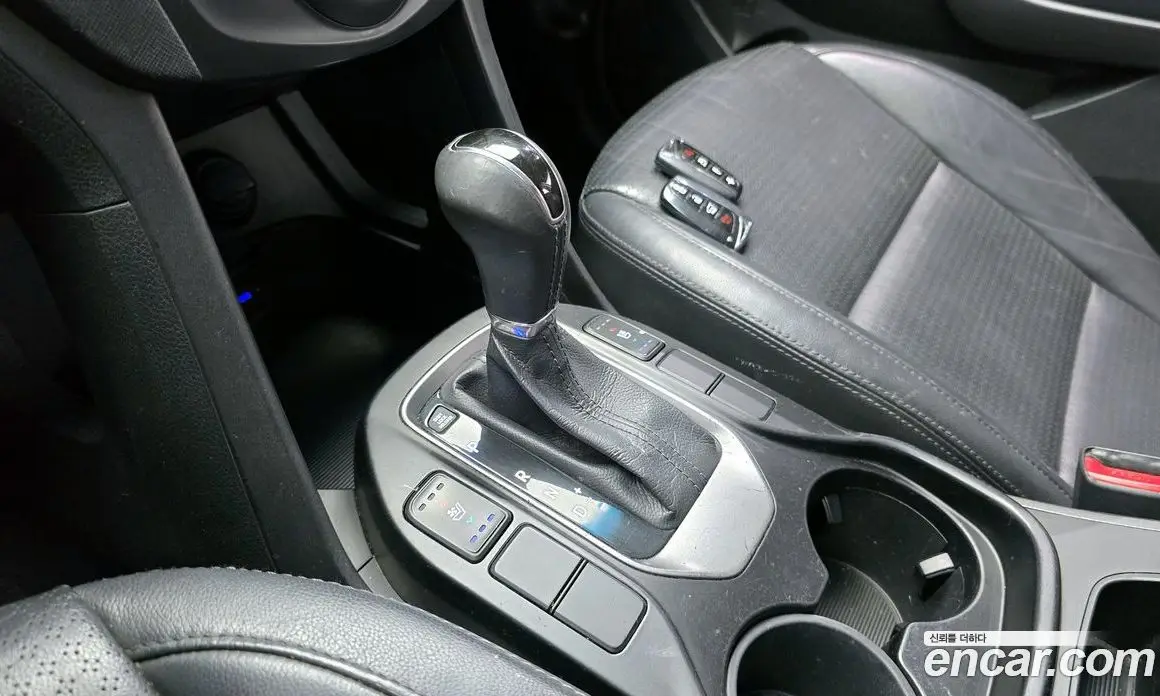 Hyundai Santa Fe 2013 2.0 автомат (гидро), фото 9 Hyundai Santa Fe 2013 2.0 автомат (гидро), фото 9