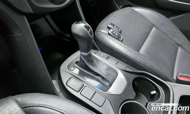 Hyundai Santa Fe 2013 2.0 автомат (гидро), миниатюра 9 Hyundai Santa Fe 2013 2.0 автомат (гидро), миниатюра 9