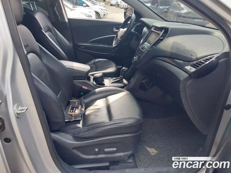 Hyundai Santa Fe 2013 2.2 автомат (гидро), фото 19 Hyundai Santa Fe 2013 2.2 автомат (гидро), фото 19