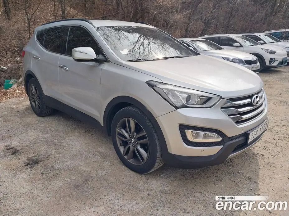 Hyundai Santa Fe 2013 2.2 автомат (гидро), фото 3 Hyundai Santa Fe 2013 2.2 автомат (гидро), фото 3