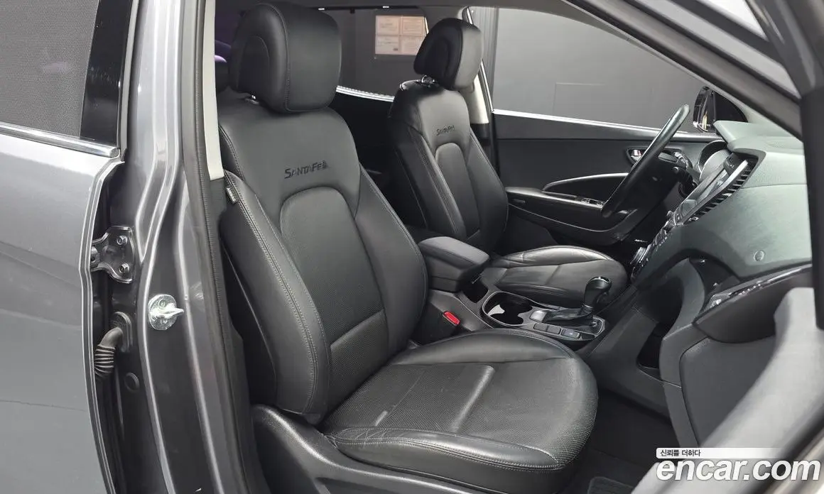 Hyundai Santa Fe 2015 2.0 автомат (гидро), фото 16 Hyundai Santa Fe 2015 2.0 автомат (гидро), фото 16