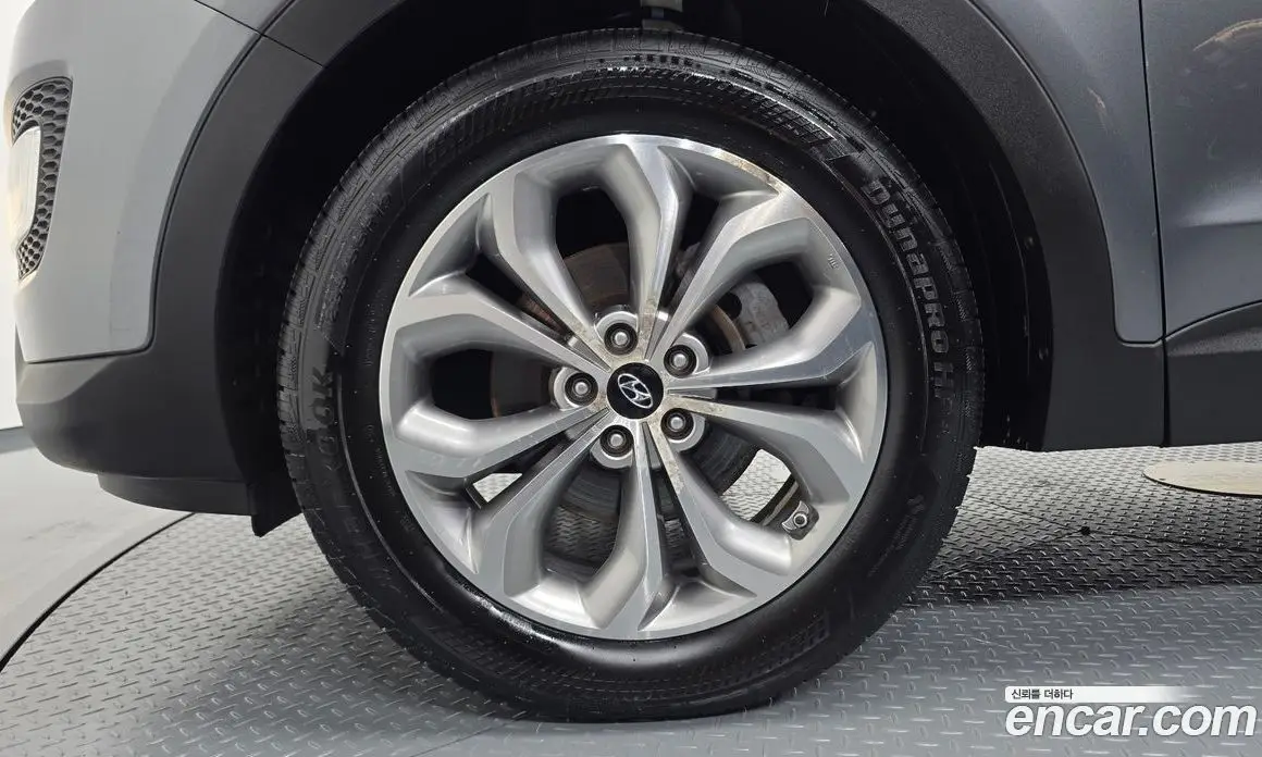 Hyundai Santa Fe 2015 2.0 автомат (гидро), фото 5 Hyundai Santa Fe 2015 2.0 автомат (гидро), фото 5
