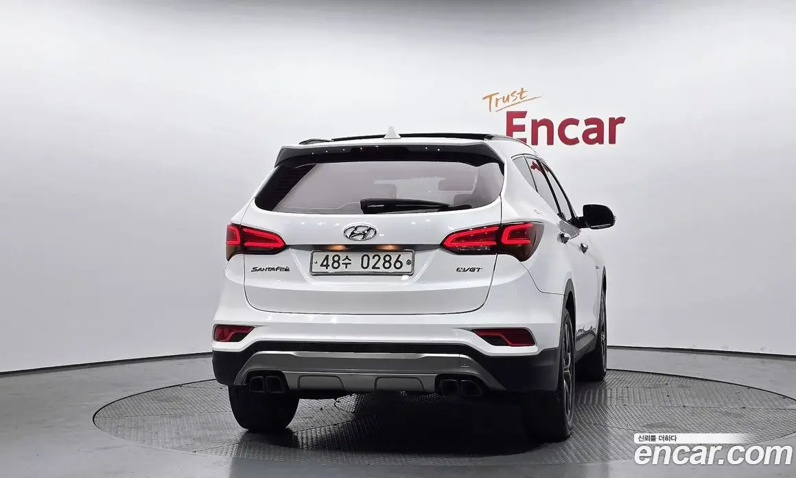 Hyundai Santa Fe 2016 2.0 автомат (гидро), фото 4