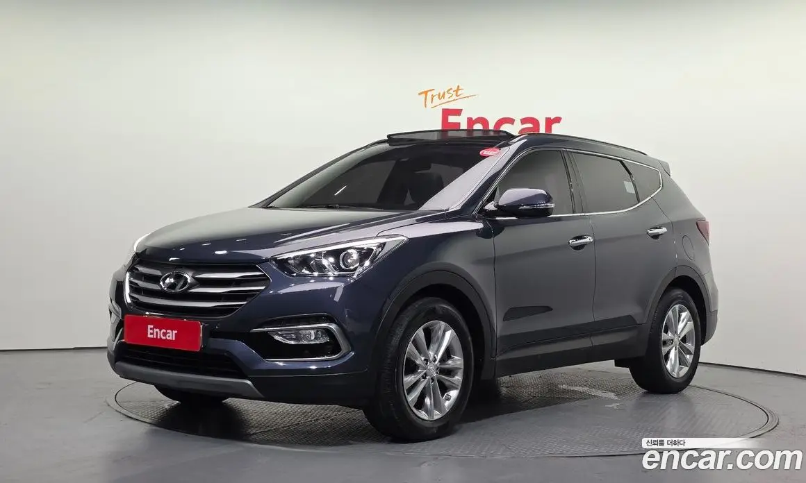 Hyundai Santa Fe 2017 2.0 автомат (гидро), фото 1 Hyundai Santa Fe 2017 2.0 автомат (гидро), фото 1