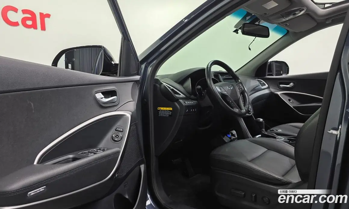 Hyundai Santa Fe 2017 2.0 автомат (гидро), фото 16 Hyundai Santa Fe 2017 2.0 автомат (гидро), фото 16