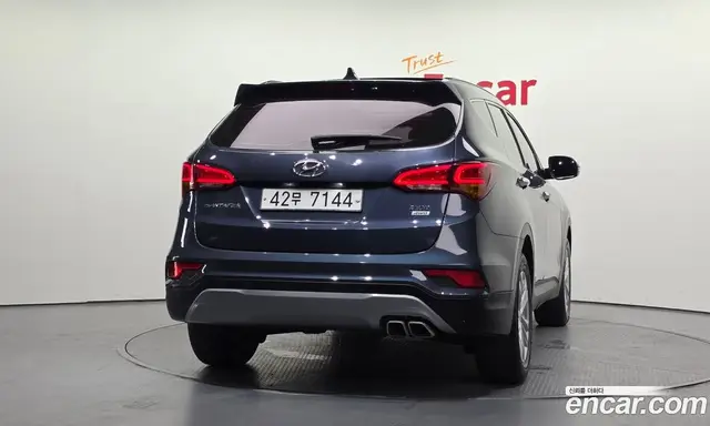 Hyundai Santa Fe 2017 2.0 автомат (гидро), миниатюра 4 Hyundai Santa Fe 2017 2.0 автомат (гидро), миниатюра 4
