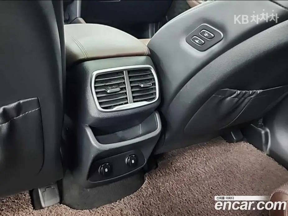 Hyundai Santa Fe 2018 2.2 автомат (гидро), фото 16