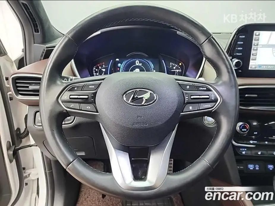 Hyundai Santa Fe 2018 2.2 автомат (гидро), фото 19