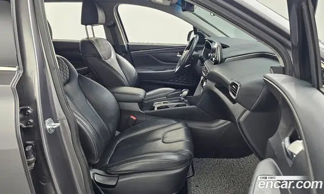 Hyundai Santa Fe 2018 2.0 автомат (гидро), миниатюра 11 Hyundai Santa Fe 2018 2.0 автомат (гидро), миниатюра 11