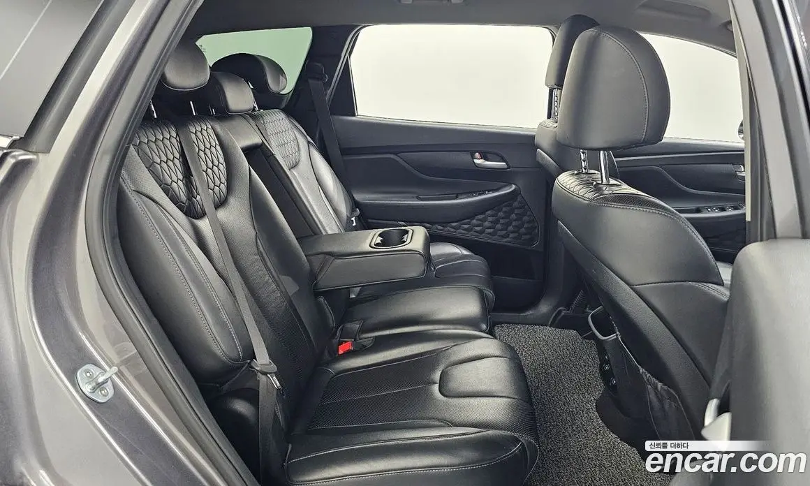 Hyundai Santa Fe 2018 2.0 автомат (гидро), фото 12 Hyundai Santa Fe 2018 2.0 автомат (гидро), фото 12