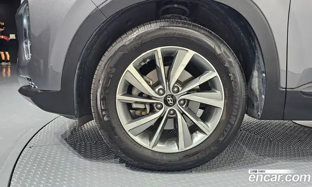 Hyundai Santa Fe 2018 2.0 автомат (гидро), миниатюра 5 Hyundai Santa Fe 2018 2.0 автомат (гидро), миниатюра 5