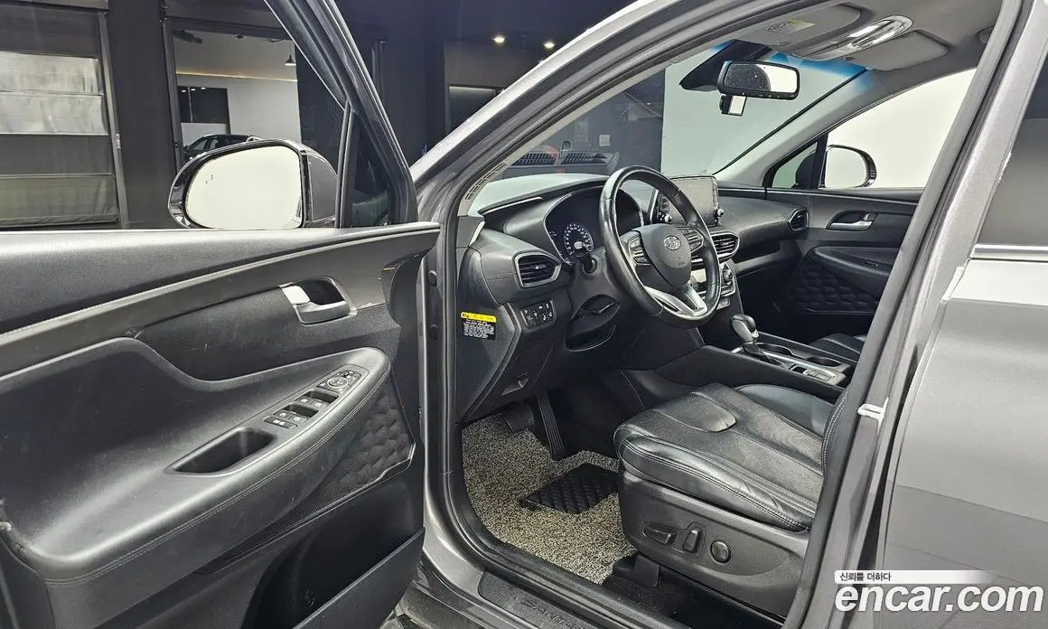 Hyundai Santa Fe 2018 2.0 автомат (гидро), фото 10 Hyundai Santa Fe 2018 2.0 автомат (гидро), фото 10