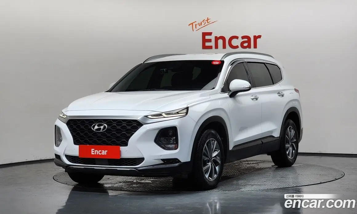 Hyundai Santa Fe 2018 2.0 автомат (гидро), фото 1 Hyundai Santa Fe 2018 2.0 автомат (гидро), фото 1