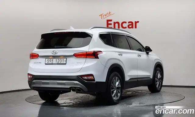 Hyundai Santa Fe 2018 2.0 автомат (гидро), миниатюра 2 Hyundai Santa Fe 2018 2.0 автомат (гидро), миниатюра 2