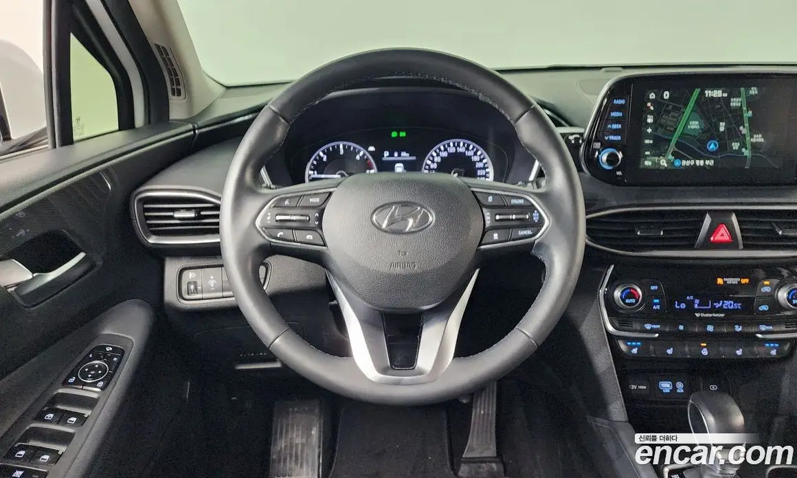 Hyundai Santa Fe 2018 2.0 автомат (гидро), фото 19 Hyundai Santa Fe 2018 2.0 автомат (гидро), фото 19