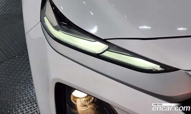 Hyundai Santa Fe 2018 2.0 автомат (гидро), миниатюра 8 Hyundai Santa Fe 2018 2.0 автомат (гидро), миниатюра 8