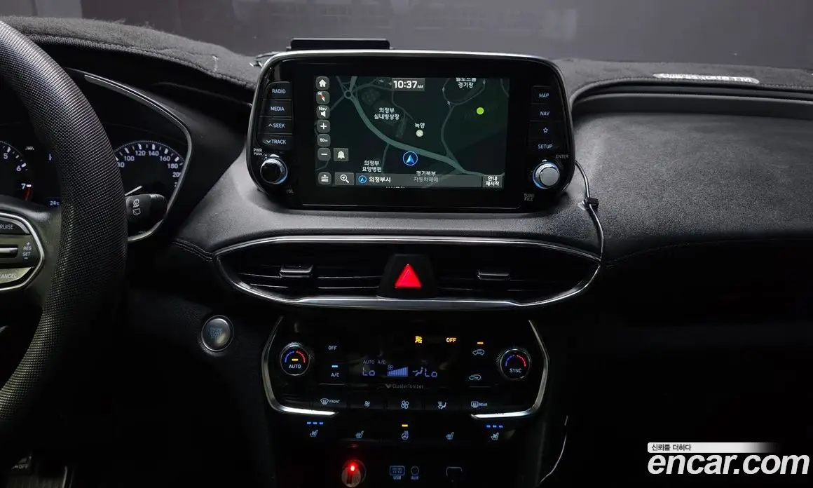 Hyundai Santa Fe 2019 2.0 автомат (гидро), фото 14