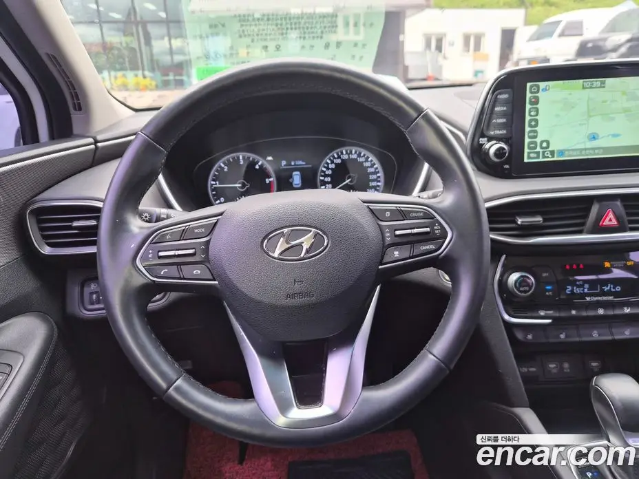 Hyundai Santa Fe 2019 2.0 автомат (гидро), фото 9