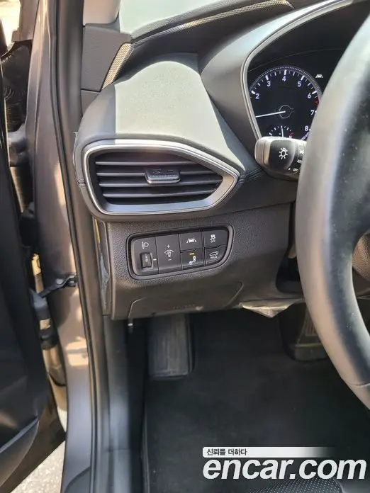 Hyundai Santa Fe 2020 2.0 автомат (гидро), фото 15