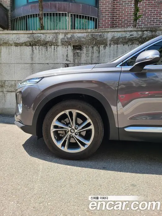 Hyundai Santa Fe 2020 2.0 автомат (гидро), миниатюра 3