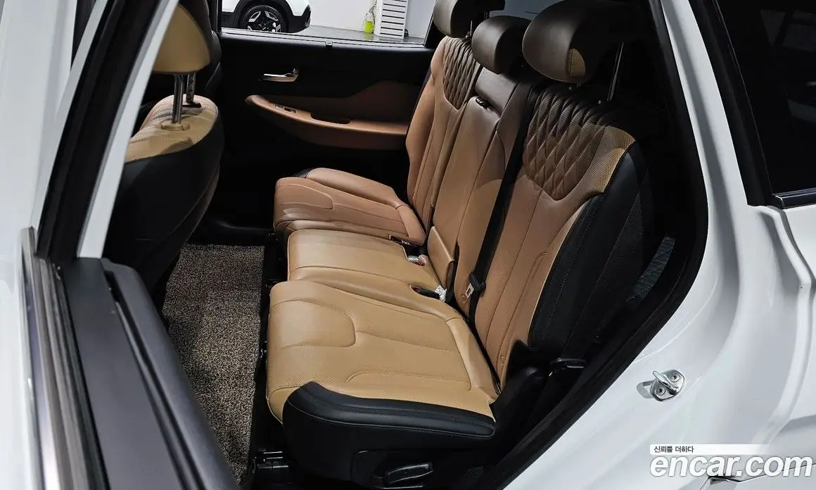 Hyundai Santa Fe 2020 2.2 автомат (гидро), фото 11