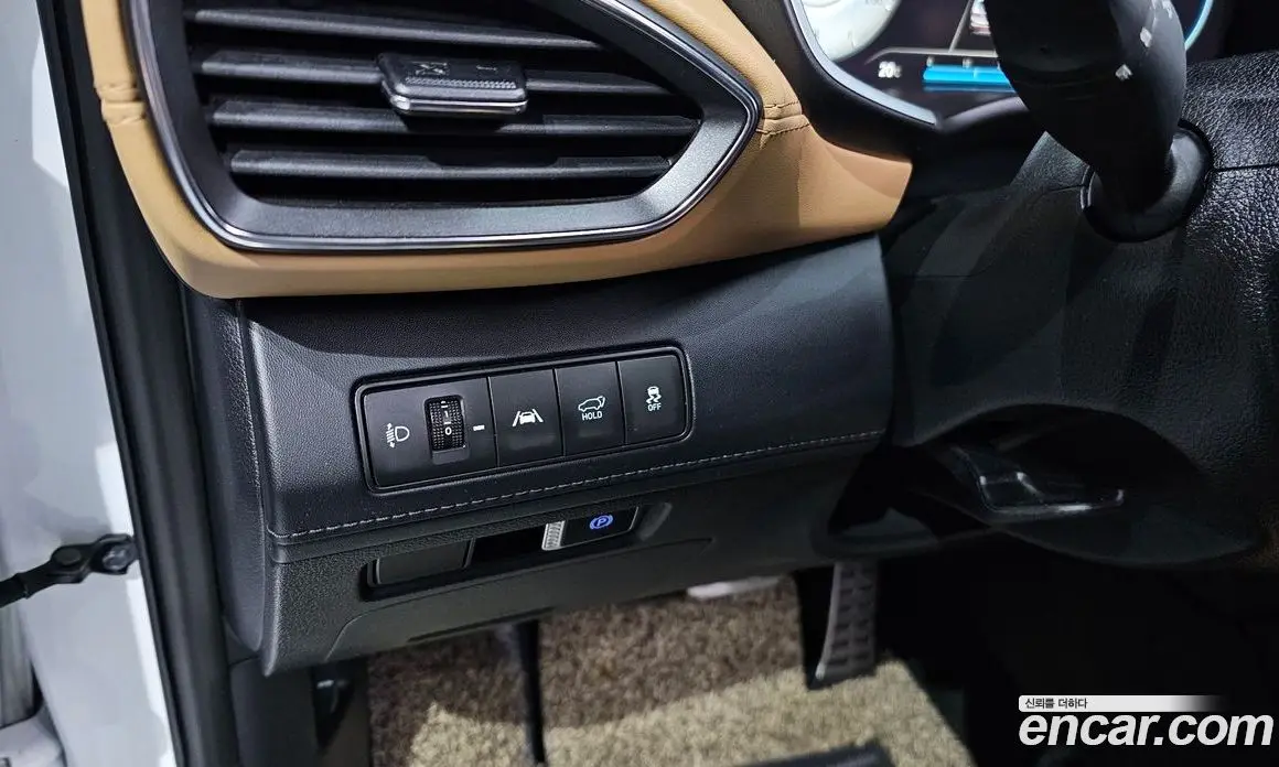 Hyundai Santa Fe 2020 2.2 автомат (гидро), фото 17
