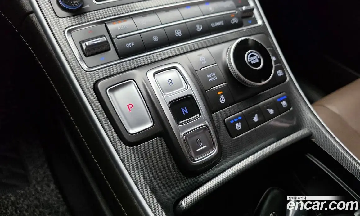 Hyundai Santa Fe 2020 2.2 автомат (гидро), фото 9