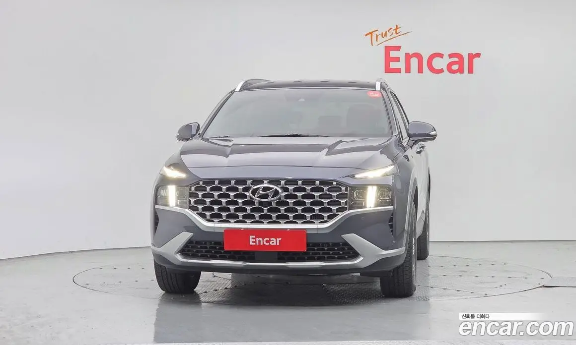 Hyundai Santa Fe 2020 2.2 автомат (гидро), фото 3 Hyundai Santa Fe 2020 2.2 автомат (гидро), фото 3