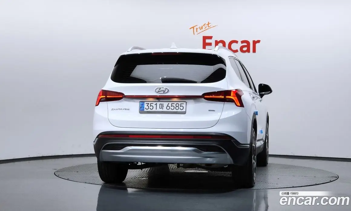 Hyundai Santa Fe 2020 2.2 автомат (гидро), фото 4 Hyundai Santa Fe 2020 2.2 автомат (гидро), фото 4