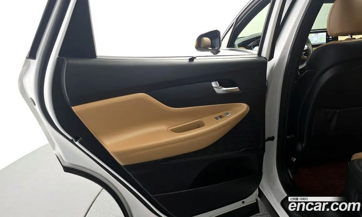 Hyundai Santa Fe 2021 2.5 автомат (гидро), фото 15 Hyundai Santa Fe 2021 2.5 автомат (гидро), фото 15
