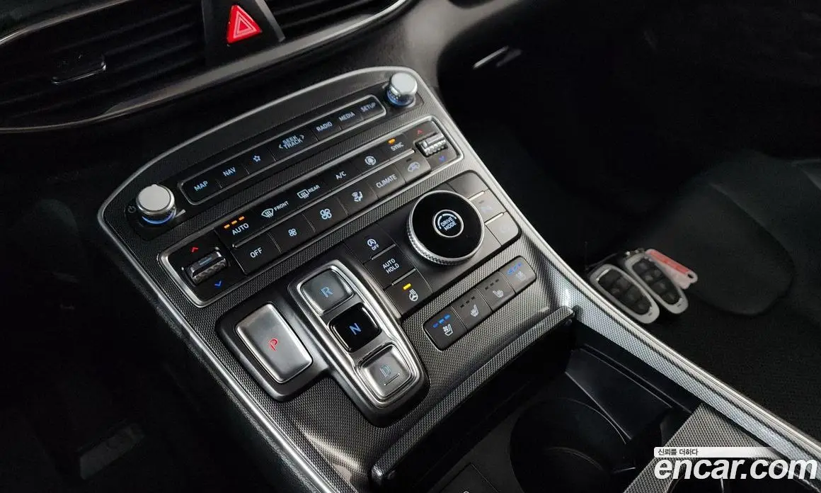 Hyundai Santa Fe 2021 2.2 автомат (гидро), фото 9
