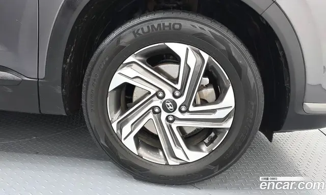 Hyundai Santa Fe 2021 2.2 автомат (гидро), миниатюра 5