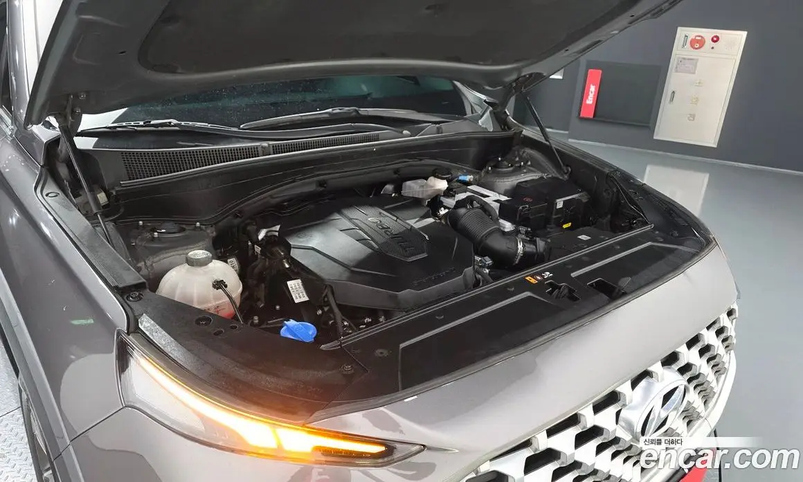 Hyundai Santa Fe 2021 2.2 автомат (гидро), фото 6