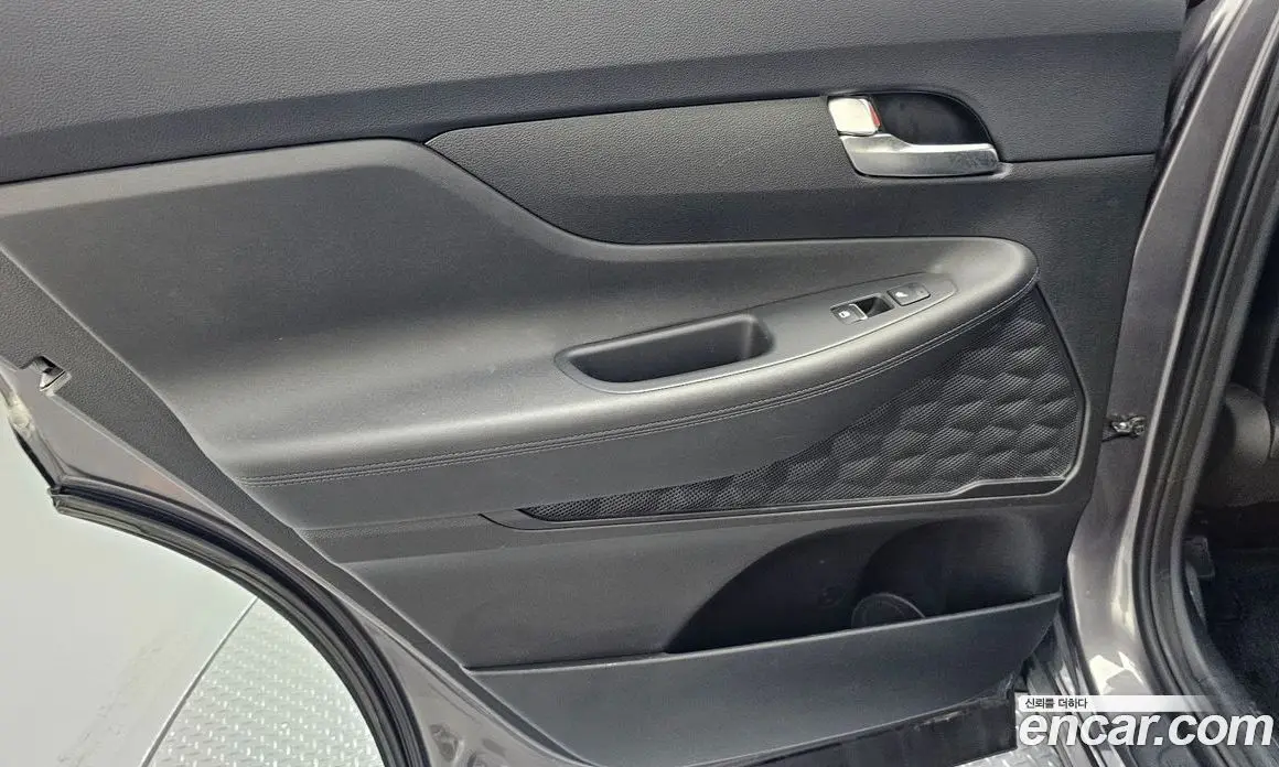 Hyundai Santa Fe 2022 2.2 автомат (гидро), фото 14